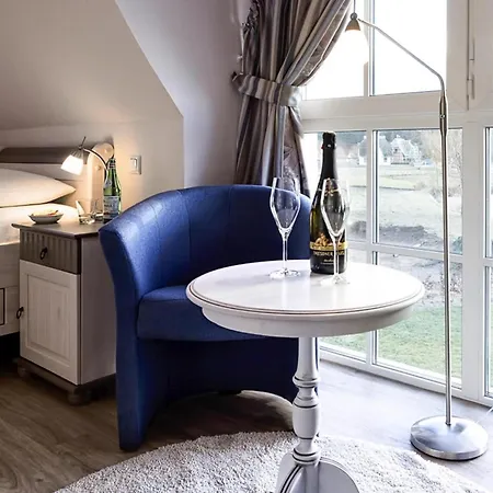 Prázdninový dům Luxushaus Boddenkueste Mit Sauna, Cleaning Included *