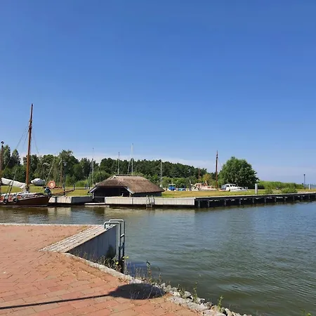 Luxushaus Boddenkueste Mit Sauna, Cleaning Included